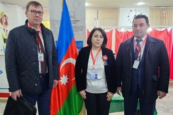 Представители Ленинградской области в качестве наблюдателей на внеочередных выборах Президента Азербайджанской Республики