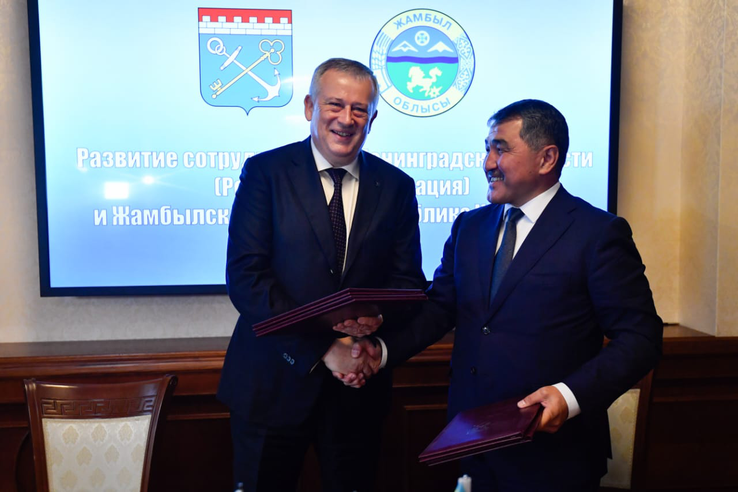 Область укрепляет экономические связи с Казахстаном