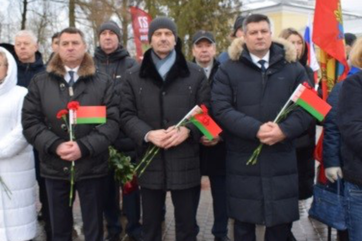 Делегации белорусских регионов приняли участие в торжественных мероприятиях, посвященных 80-летию полного освобождения Ленинграда от фашистской блокады
